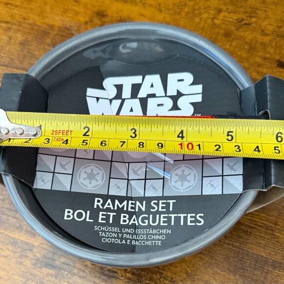 Star Wars Death Star Ramen Bowl Set with Lightsaber Chopsticks, New - 2 left - Picture 2 of 6